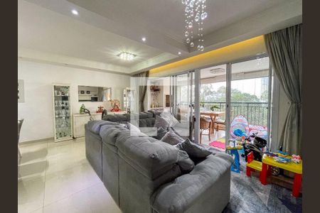 Apartamento à venda com 2 quartos, 104m² em Parque Reboucas, São Paulo