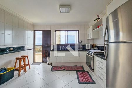 Apartamento para alugar com 240m², 4 quartos e 2 vagas Apartamento para alugar com 240m², 4 quartos e 2 vagasCozinha