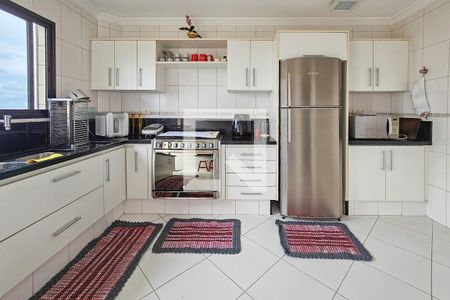 Apartamento para alugar com 240m², 4 quartos e 2 vagas Apartamento para alugar com 240m², 4 quartos e 2 vagasCozinha