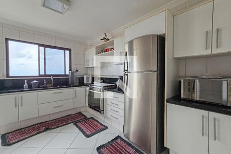 Apartamento para alugar com 240m², 4 quartos e 2 vagas Apartamento para alugar com 240m², 4 quartos e 2 vagasCozinha