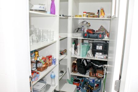 Apartamento à venda com 104m², 2 quartos e 2 vagasLavanderia