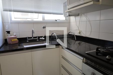 Apartamento à venda com 104m², 2 quartos e 2 vagasCozinha