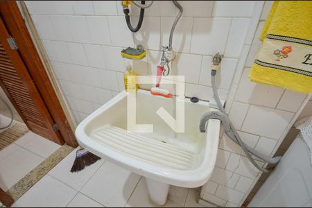 Apartamento à venda com 85m², 2 quartos e 1 vaga Apartamento à venda com 85m², 2 quartos e 1 vagaÁrea de Serviço