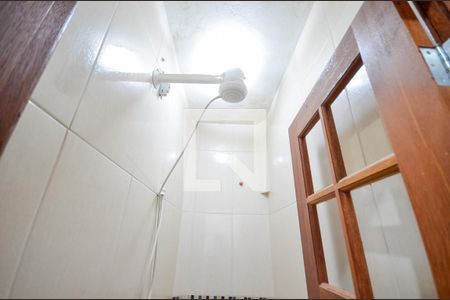 Apartamento à venda com 85m², 2 quartos e 1 vaga Apartamento à venda com 85m², 2 quartos e 1 vagaBanheiro de Serviço