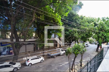 Apartamento à venda com 85m², 2 quartos e 1 vaga Apartamento à venda com 85m², 2 quartos e 1 vagaVista do Quarto 1