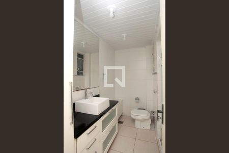 Banheiro de apartamento para alugar com 1 quarto, 55m² em Centro Histórico, Porto Alegre