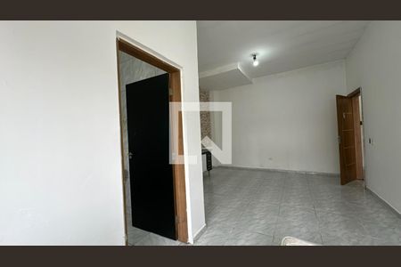 Quarto de kitnet/studio para alugar com 1 quarto, 17m² em Cruzeiro, São José dos Pinhais