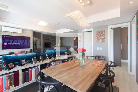 Sala de apartamento à venda com 2 quartos, 84m² em São Geraldo, Porto Alegre