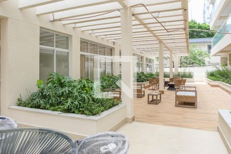 Apartamento à venda com 41m², 1 quarto e 1 vaga Apartamento à venda com 41m², 1 quarto e 1 vagaÁrea comum - Churrasqueira