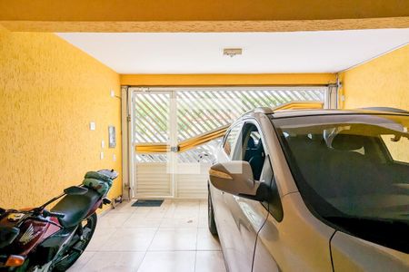 Garagem de casa à venda com 4 quartos, 150m² em Jardim Lauro Gomes, São Bernardo do Campo