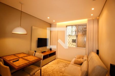 Sala  de apartamento para alugar com 2 quartos, 76m² em Nova Suíça, Belo Horizonte