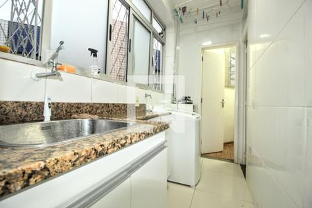 Apartamento para alugar com 76m², 2 quartos e 1 vagaÁrea de serviço 