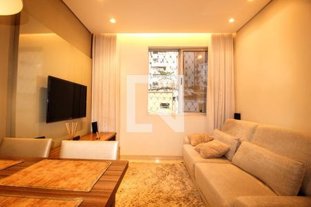 Sala  de apartamento para alugar com 2 quartos, 76m² em Nova Suíça, Belo Horizonte