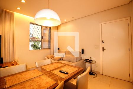 Sala  de apartamento para alugar com 2 quartos, 76m² em Nova Suíça, Belo Horizonte