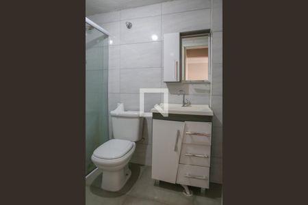 Banheiro de apartamento para alugar com 1 quarto, 56m² em Lapa, São Paulo