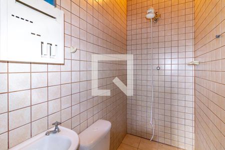 Casa para alugar com 229m², 3 quartos e 5 vagas Casa para alugar com 229m², 3 quartos e 5 vagasBanheiro de serviço