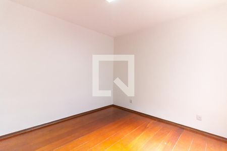 Casa para alugar com 229m², 3 quartos e 5 vagas Casa para alugar com 229m², 3 quartos e 5 vagasQuarto 2