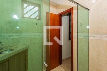 Casa à venda com 200m², 3 quartos e 3 vagasBanheiro da Suíte