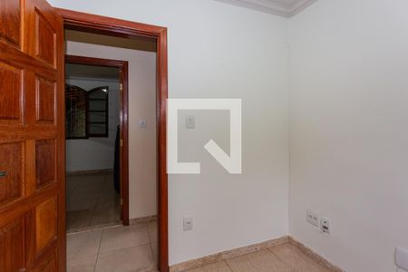 Casa à venda com 200m², 3 quartos e 3 vagasQuarto 2