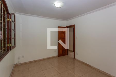 Casa à venda com 200m², 3 quartos e 3 vagasQuarto 3
