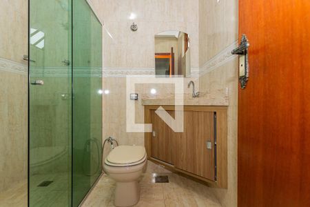 Casa à venda com 200m², 3 quartos e 3 vagasBanheiro da Suíte