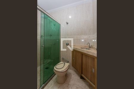 Casa à venda com 200m², 3 quartos e 3 vagasBanheiro