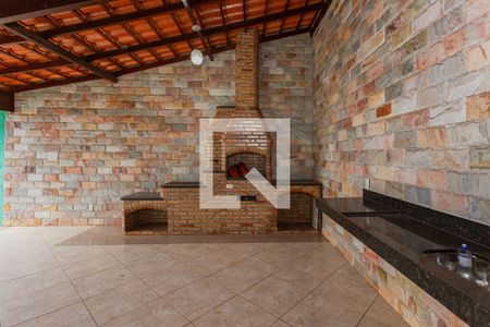 Casa à venda com 200m², 3 quartos e 3 vagasChurrasqueira