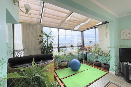 Apartamento à venda com 300m², 3 quartos e 2 vagasCobertura