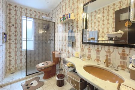 Apartamento à venda com 300m², 3 quartos e 2 vagasBanheiro