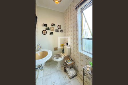 Apartamento à venda com 300m², 3 quartos e 2 vagasLavabo