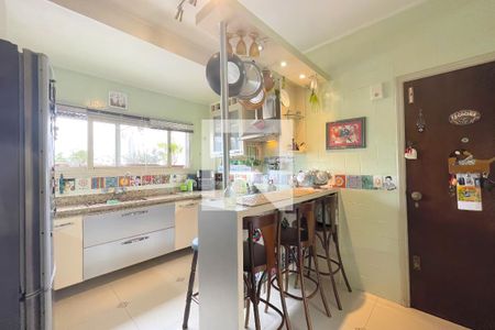 Apartamento à venda com 300m², 3 quartos e 2 vagasCozinha