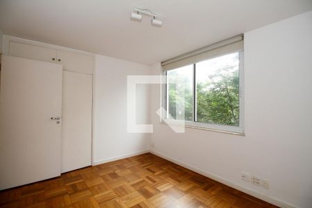 Apartamento à venda com 170m², 3 quartos e 1 vagaQuarto 2