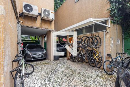 Apartamento à venda com 170m², 3 quartos e 1 vagaÁrea Comum - Bicicletário