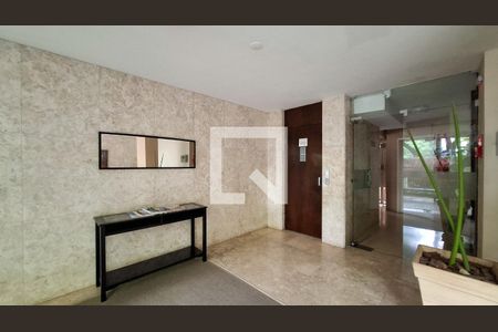 Apartamento à venda com 170m², 3 quartos e 1 vagaHall Social