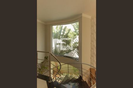 Escada da Sala de casa à venda com 4 quartos, 320m² em Swiss Park, Campinas
