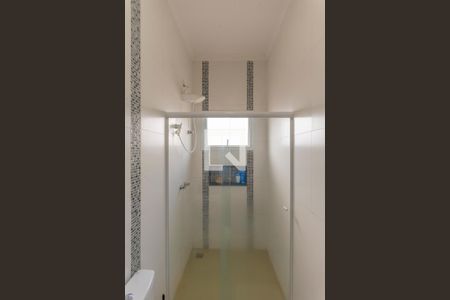 Casa à venda com 320m², 4 quartos e 2 vagas Casa à venda com 320m², 4 quartos e 2 vagasBanheiro da Suíte 2