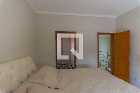 Casa à venda com 320m², 4 quartos e 2 vagas Casa à venda com 320m², 4 quartos e 2 vagasSuíte 1