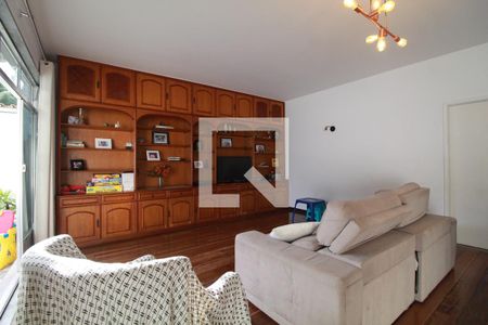 Sala de casa de condomínio à venda com 5 quartos, 180m² em Anil, Rio de Janeiro
