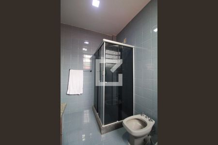 Casa de condomínio à venda com 180m², 5 quartos e NaN vagasBanheiro Social 1