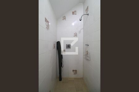 Casa de condomínio à venda com 180m², 5 quartos e NaN vagasBanheiro de serviço