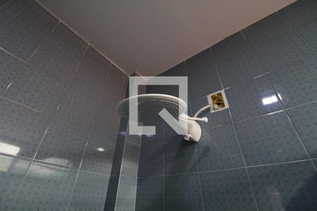 Casa de condomínio à venda com 180m², 5 quartos e NaN vagasBanheiro Social 1