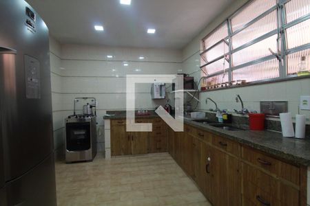 Casa de condomínio à venda com 180m², 5 quartos e NaN vagasCozinha