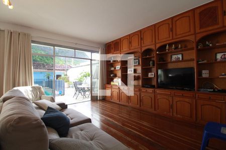 Sala de casa de condomínio à venda com 5 quartos, 180m² em Anil, Rio de Janeiro