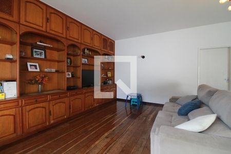 Sala de casa de condomínio à venda com 5 quartos, 180m² em Anil, Rio de Janeiro