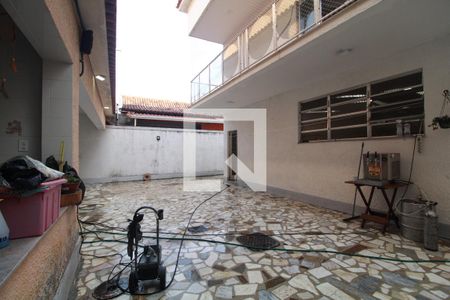 Casa de condomínio à venda com 180m², 5 quartos e NaN vagasÁrea externa