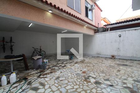 Casa de condomínio à venda com 180m², 5 quartos e NaN vagasÁrea externa