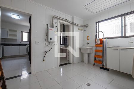 Apartamento à venda com 130m², 3 quartos e 2 vagasÁrea de Serviço