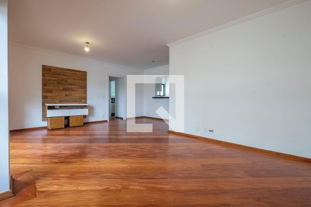Sala de apartamento à venda com 3 quartos, 130m² em Vila Madalena, São Paulo