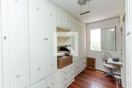 Closet de apartamento para alugar com 1 quarto, 109m² em Itaim Bibi, São Paulo