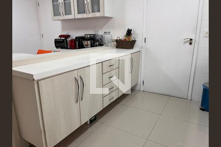 Apartamento à venda com 190m², 3 quartos e 3 vagasCozinha